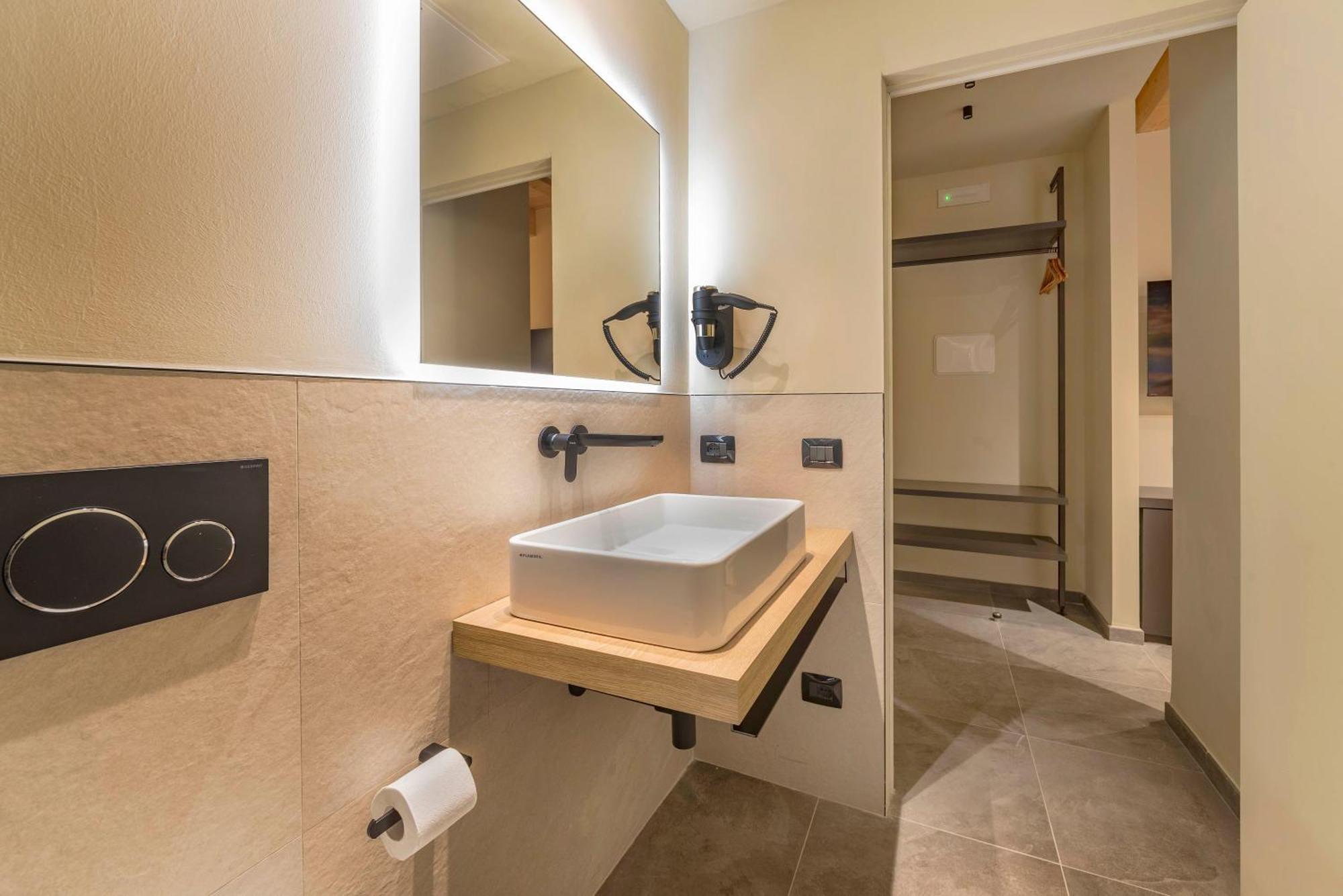 Italianflat - Verona'S River, Free Parking For Car & Bike, Nature, Relax Eksteriør billede