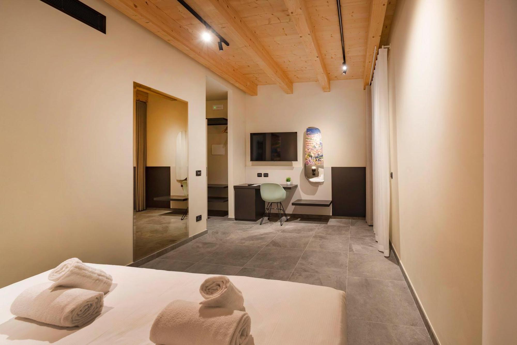 Italianflat - Verona'S River, Free Parking For Car & Bike, Nature, Relax Eksteriør billede