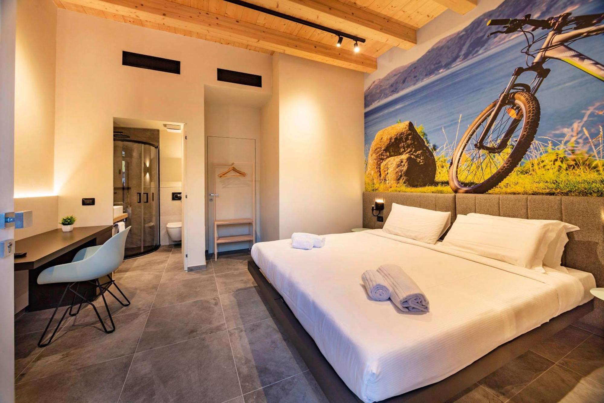 Italianflat - Verona'S River, Free Parking For Car & Bike, Nature, Relax Eksteriør billede
